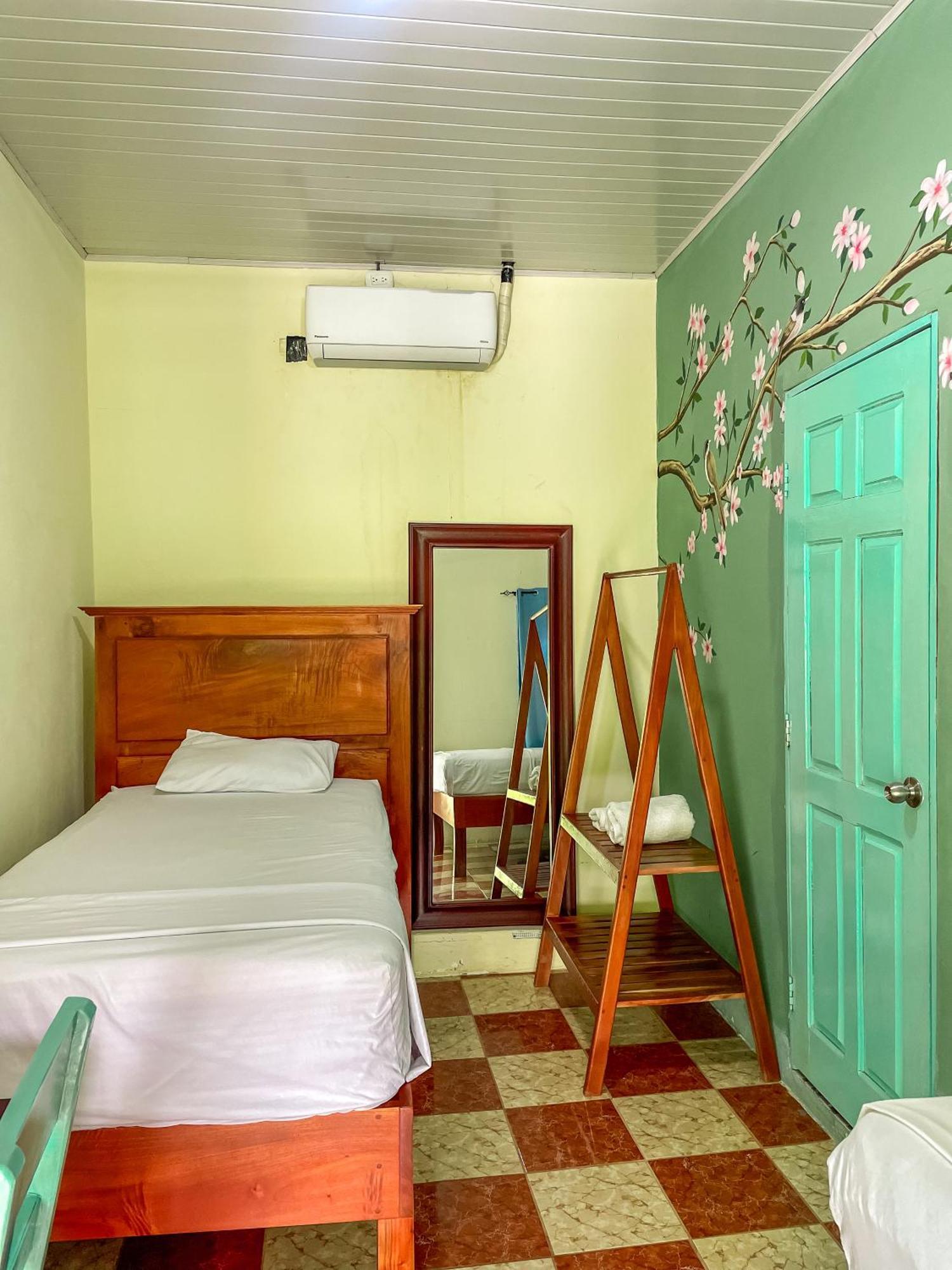 Hostal Eden Moyogalpa Dış mekan fotoğraf